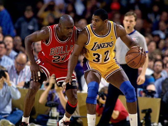  三分暴雨倾盆而下刷新单场纪录