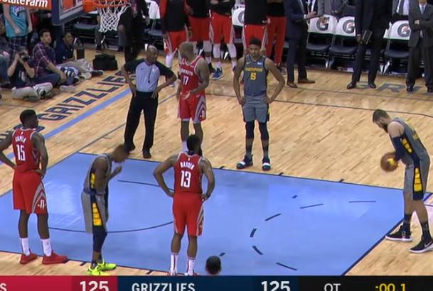  篮球裁判新规实施，防守三秒规则收紧