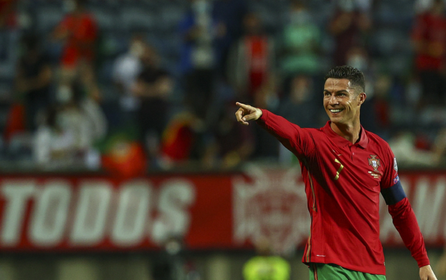  斯维亚特克逆转取胜斩获法网女单桂冠